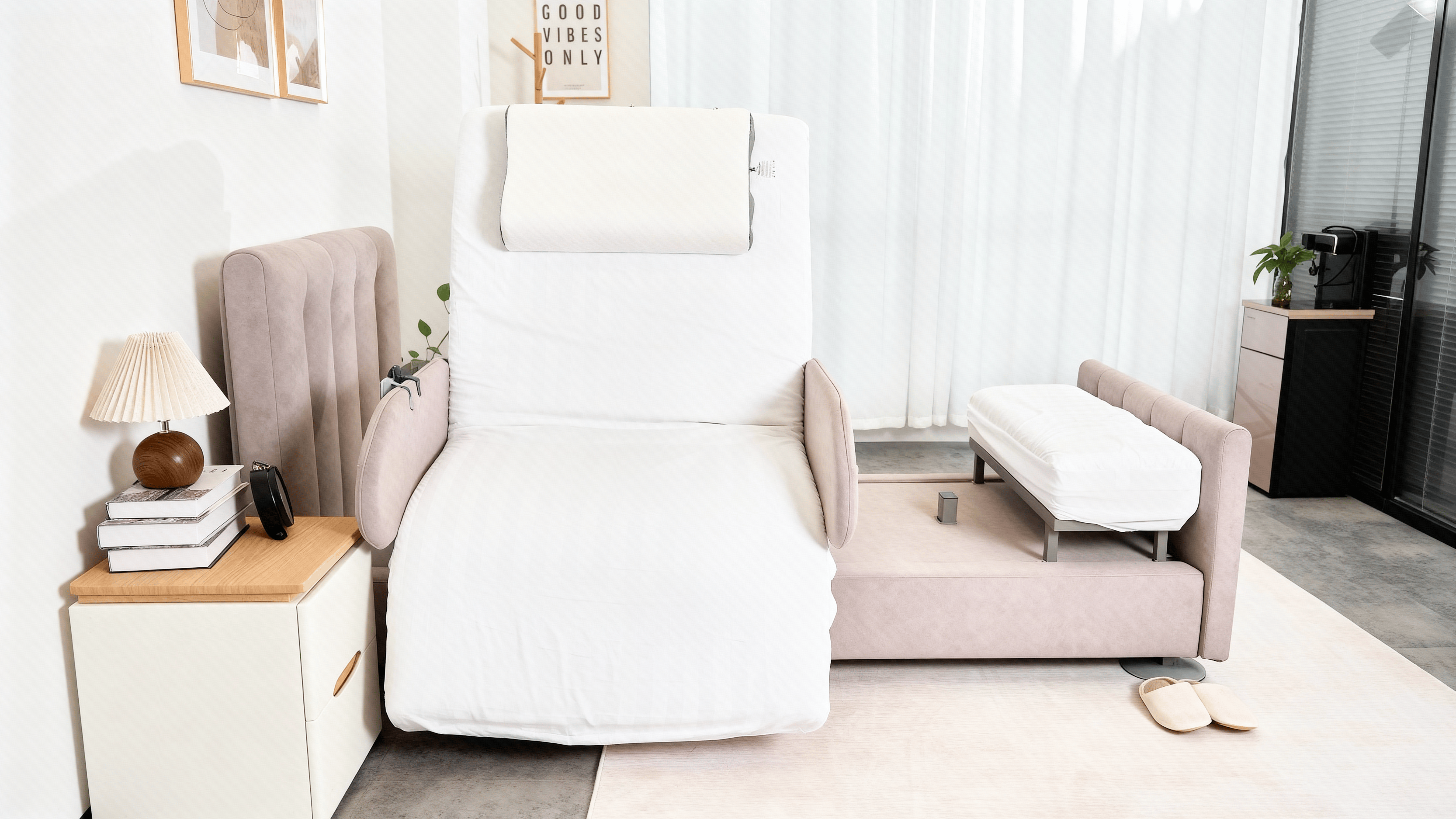 StarSleep Orin Rotating Bed