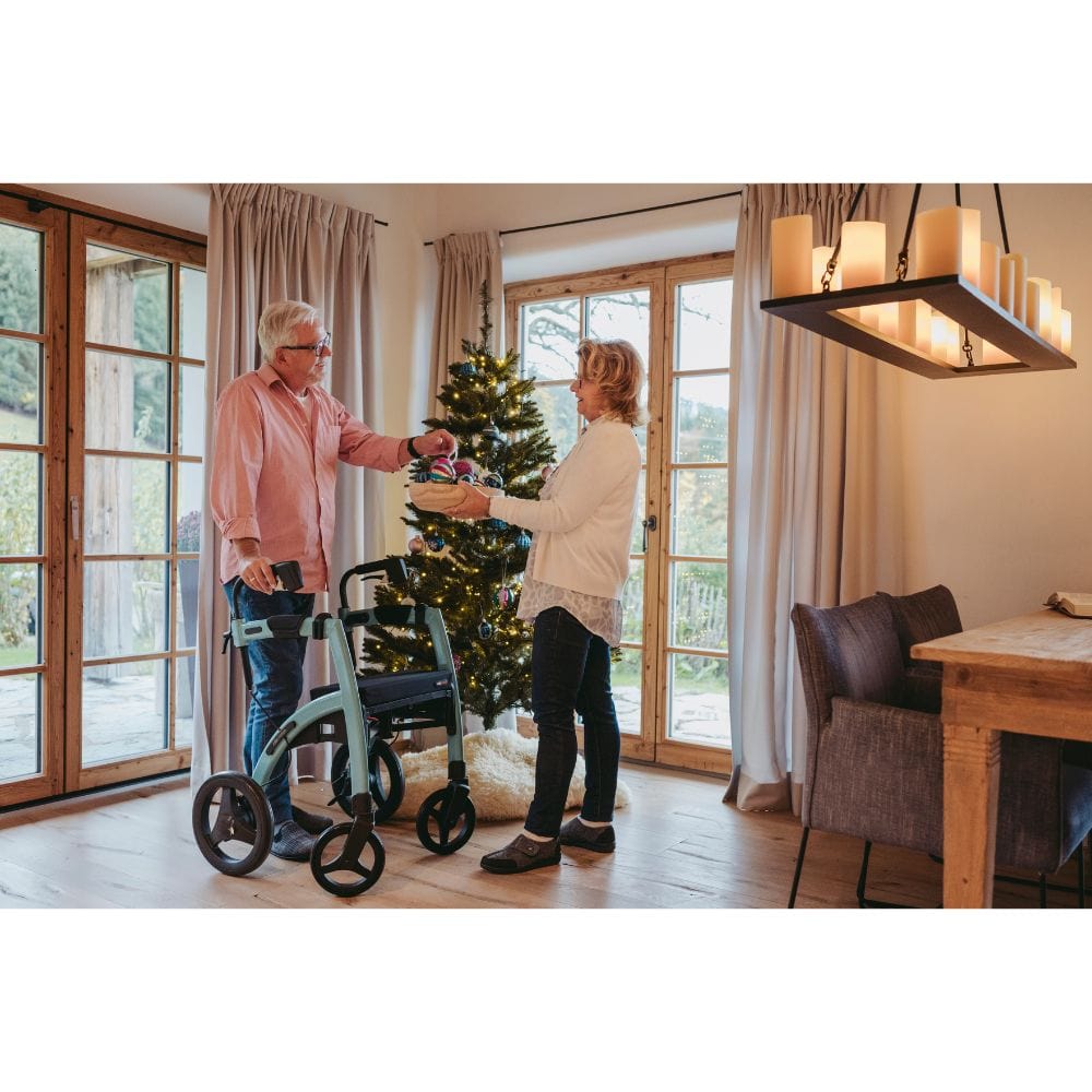 Rollz Motion Rollator Walker-Wheelchair Combo Lifestyle 